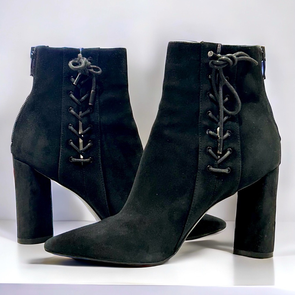 KENDALL AND KYLIE Black Suede Ankle Boots in Women's Size 7